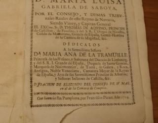 Maria Luisa Gabriela de Saboya, esposa de Felipe V, fue incubando un odio contra los catalanes e influyó en su marido por qué no respetara las constituciones catalanas. Murió sin haber visto la derrota de Barcelona.