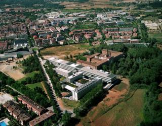 2011, la Biblioteca Borja se traslada al campus, en unas instalaciones anexas a la Biblioteca de Esade.