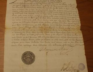 El intendente real, José Patiño, ordenó una imposición para mantener el ejército desplegado en Cataluña. El duque de Popoli, capitán general de las tropas que sitiaban la ciudad, dio la orden de recaudación. Medio año más tarde, como consecuencia de los nulos resultados en el sitio, Popoli sería relevado por duque de Berwick.